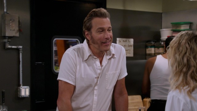 Click to watch 'The Welcome Protocol' (popup) How I Met Your Father